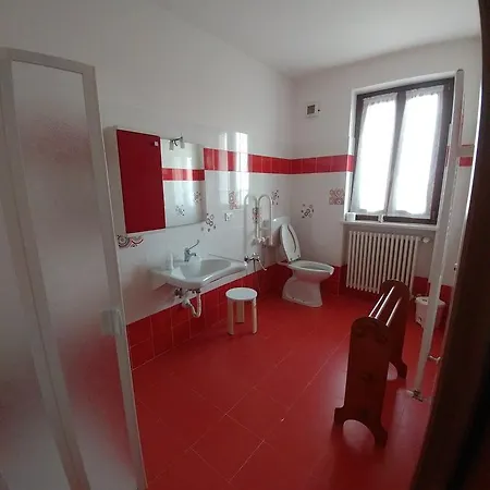 ファームステイ Agriturismo La Cinciallegra *